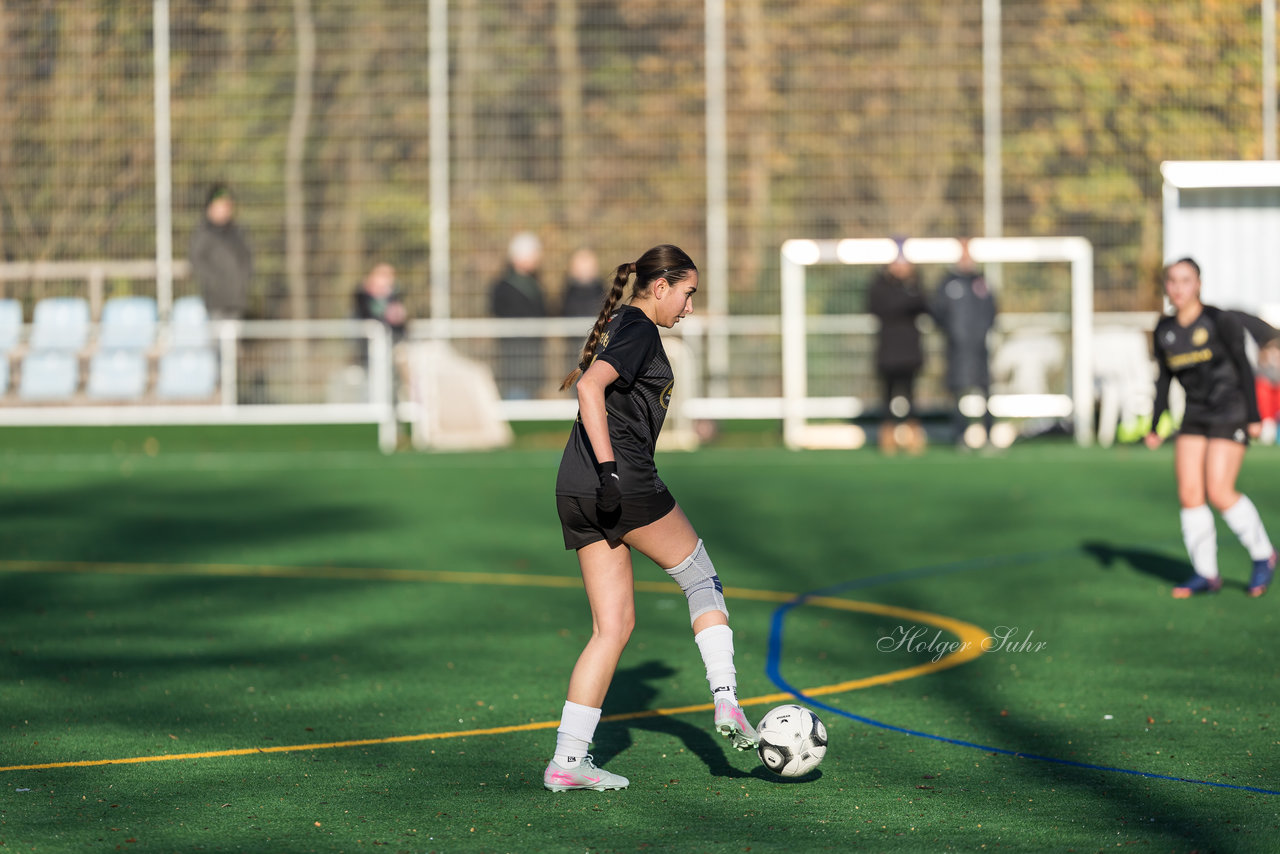 Bild 408 - wBJ VfL Pinneberg2 - Eimsbuttler TV 3 : Ergebnis: 5:0